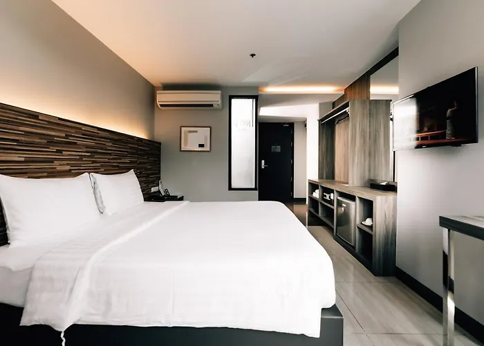 โรงแรมสเปญซา (SHA Extra Plus)