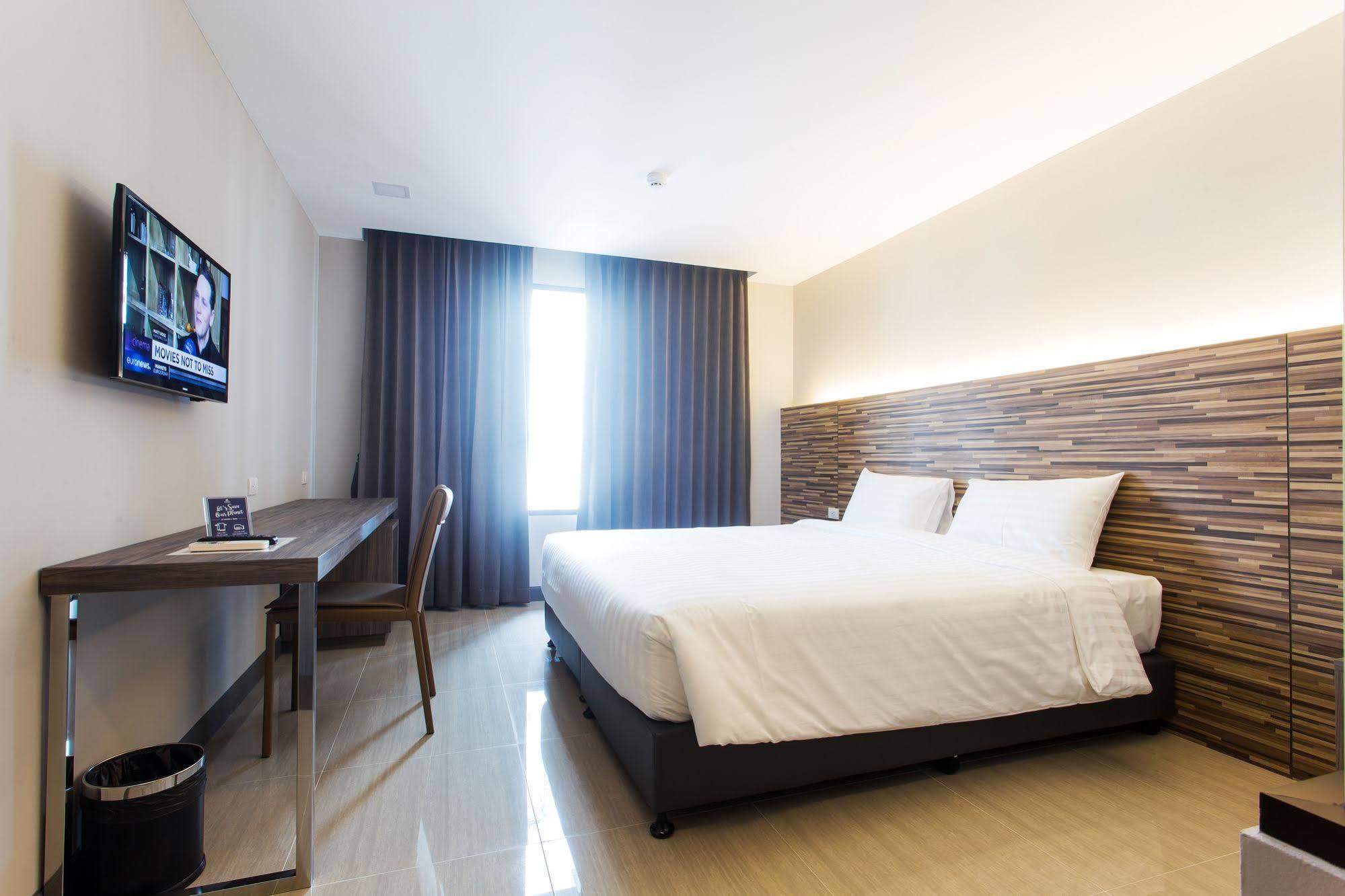 โรงแรม โรงแรมสเปญซา